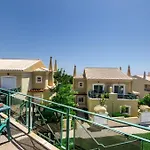 80 Fairviews Village Boavista