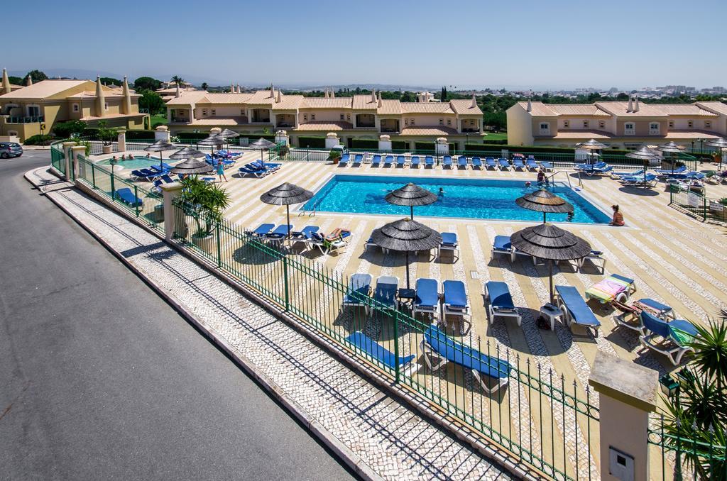 80 Fairviews Village Boavista Apartment
