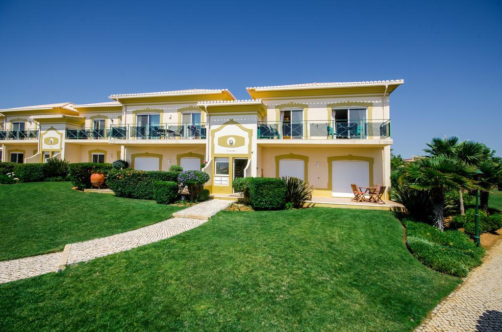 80 Fairviews Village Boavista *